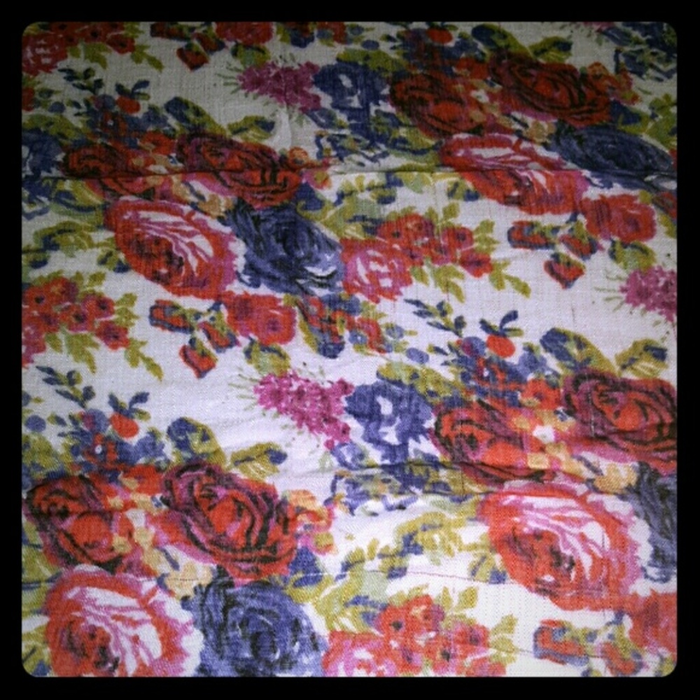 BEAUTIFUL SCARF